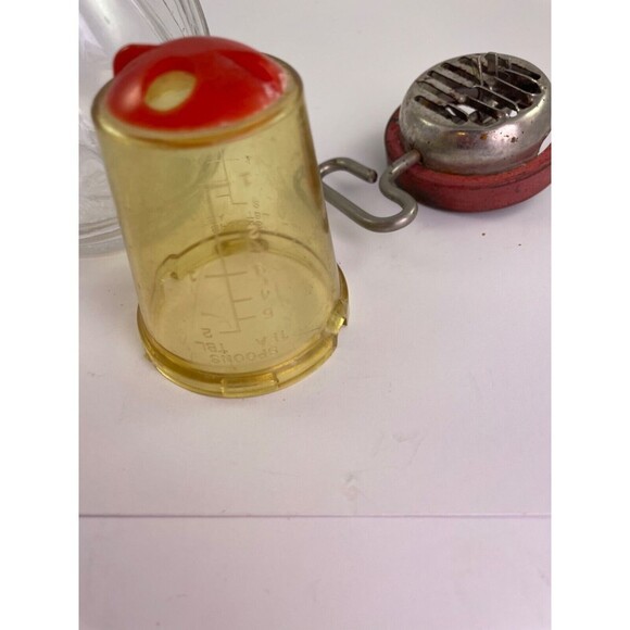 Vintage Glass Nut / Spice Red Grinder Turnkey with Plastic Measuring Cup Lid - Picture 3 of 10